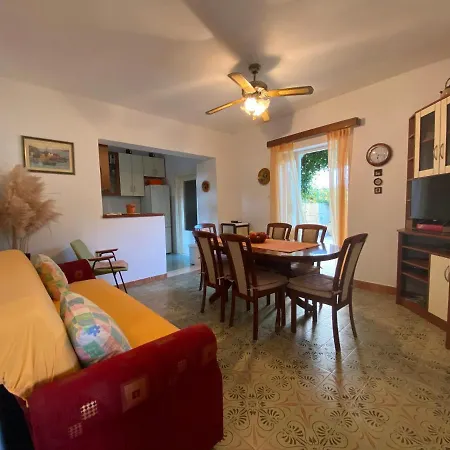 Ferienwohnung Jarmila Omiš Exterior foto