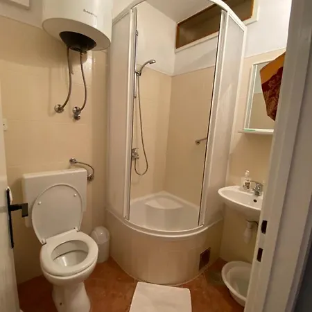 Ferienwohnung Jarmila Omiš Exterior foto
