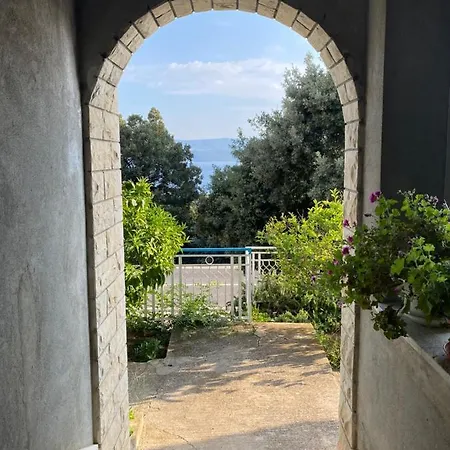 Ferienwohnung Jarmila Omiš Exterior foto