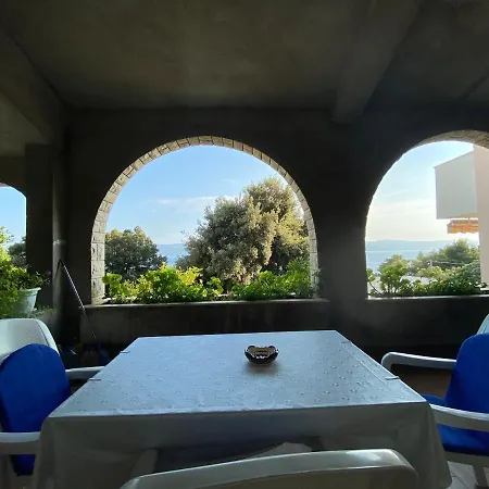 Ferienwohnung Jarmila Omiš Exterior foto